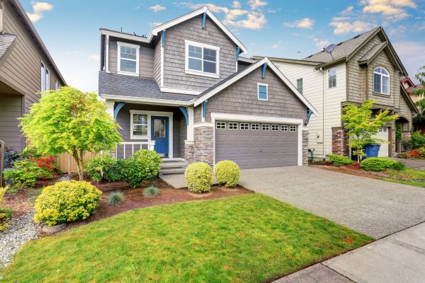 Curb Appeal Landscaping in Reno